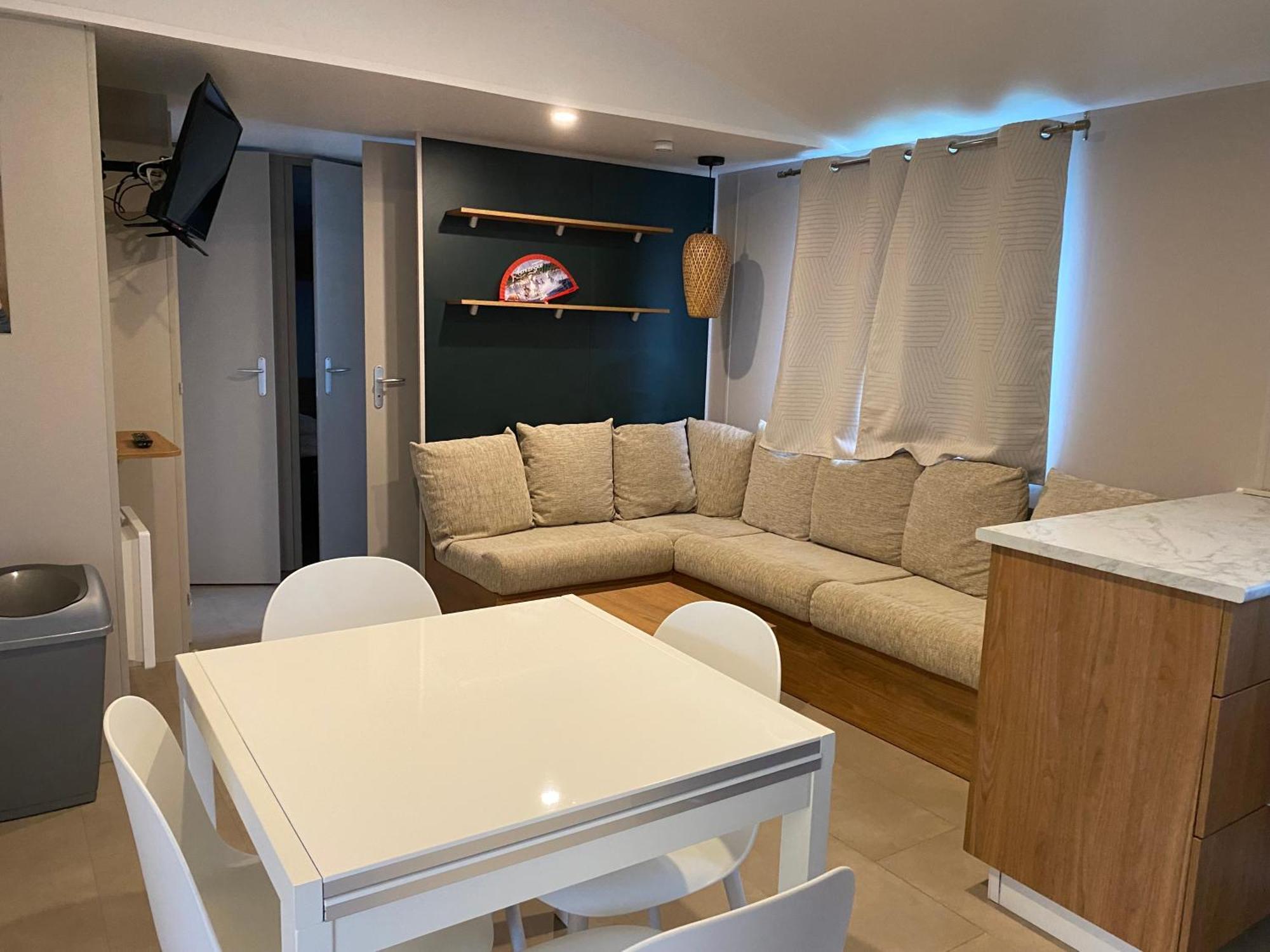 Mobil 55 -8 Personnes Lattes